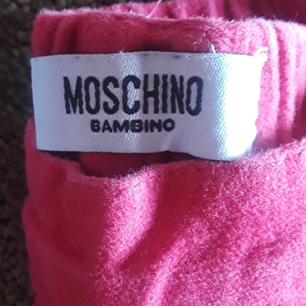moschino hot pink